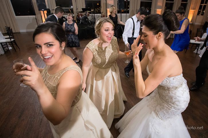 wedding at room on main dallas